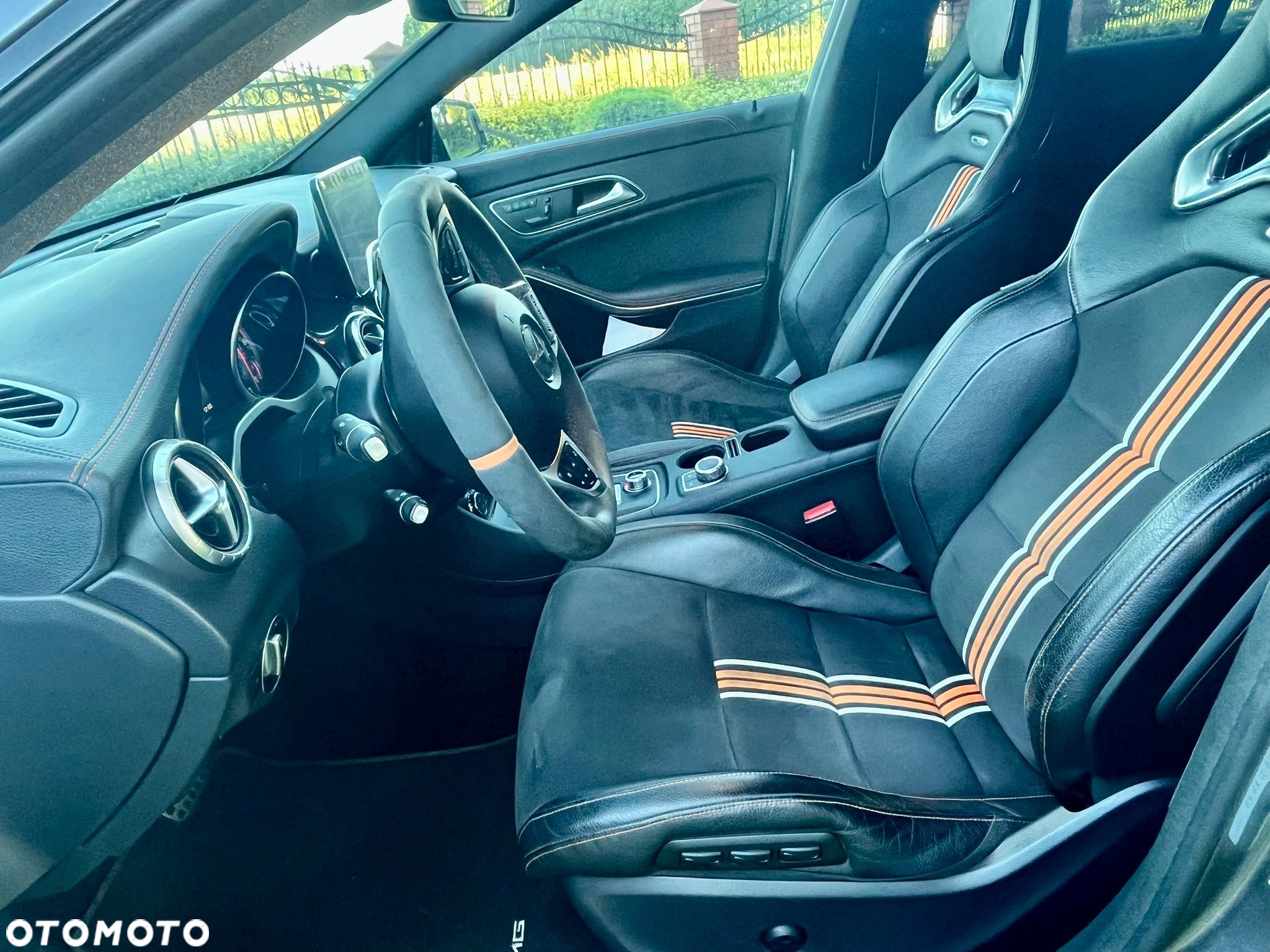 Mercedes-Benz CLA AMG 45 4-Matic - 16