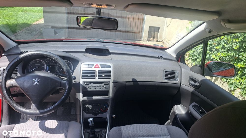 Peugeot 307 - 4