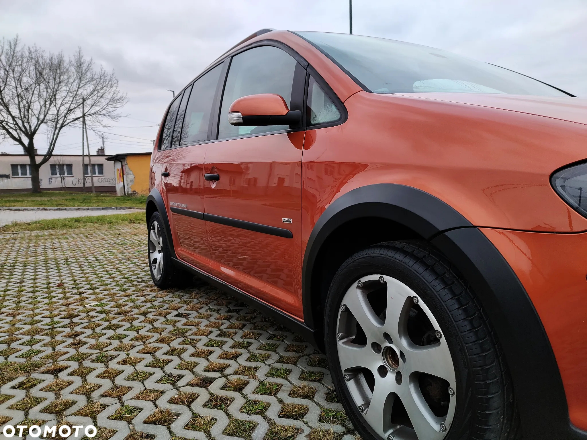 Volkswagen Touran 2.0 TDI DPF Cross - 33