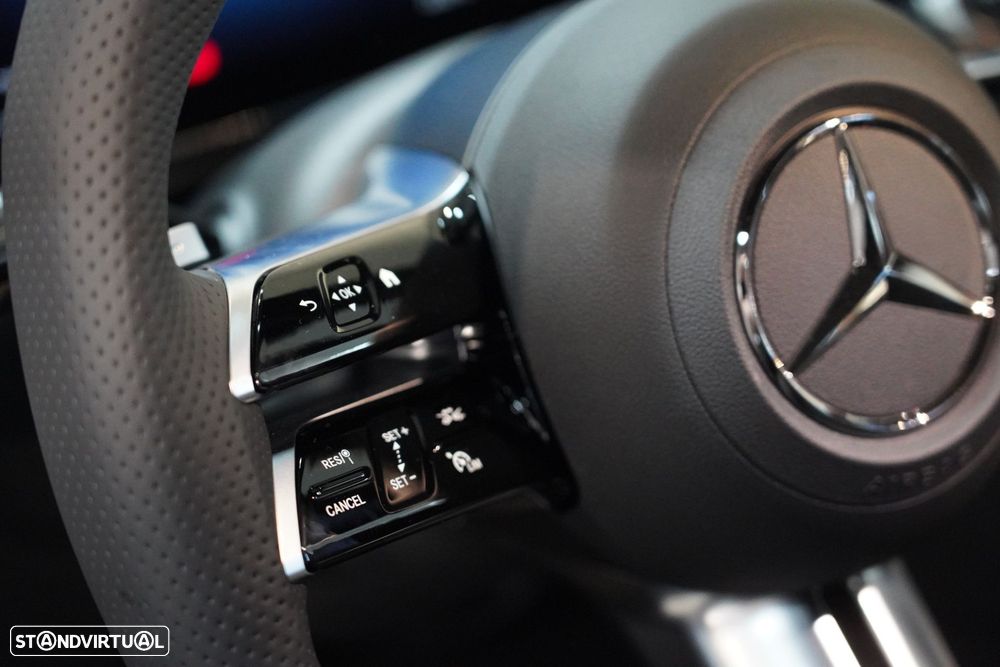 Mercedes-Benz C 300 e AMG Line - 10