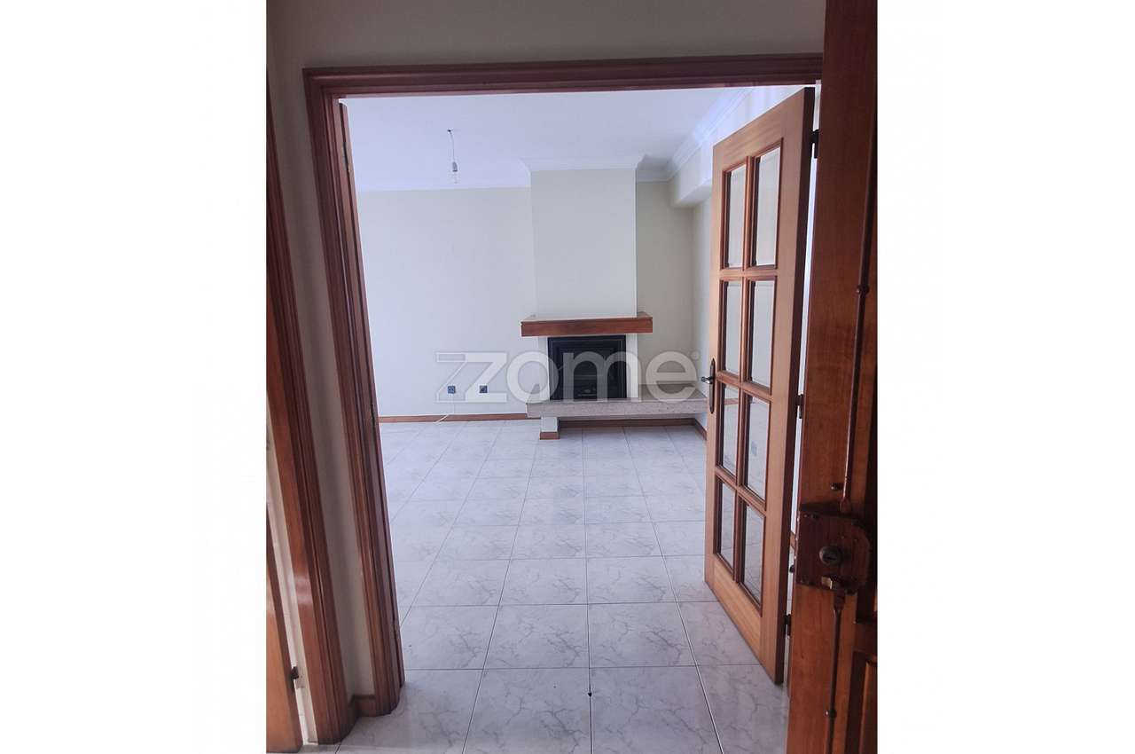 Apartamento T2 Nogueira - Maia - Grande imagem: 3/15