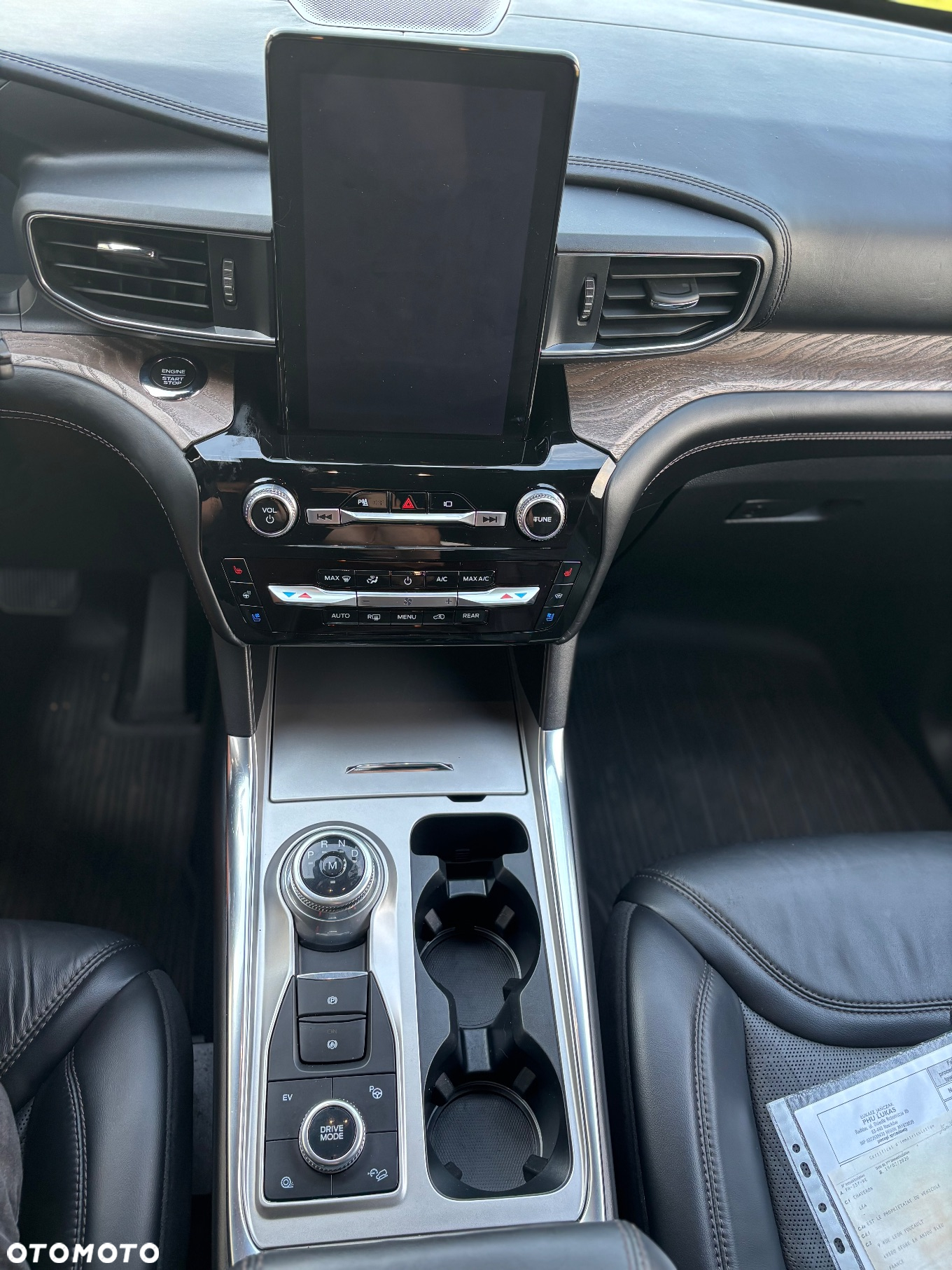 Ford Explorer ver-ecoboost-plug--in-hybrid-platinum - 25