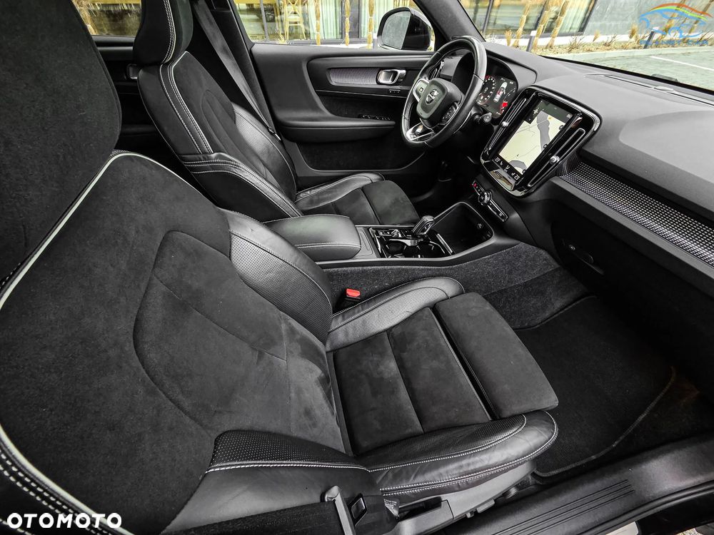 Volvo XC 40 B5 B AWD Geartronic RDesign - 19