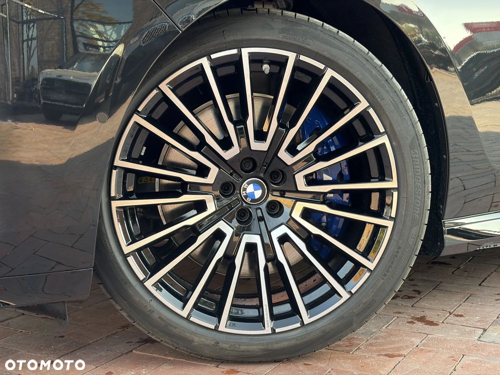 BMW Seria 7 740 xDrive mHEV sport - 16