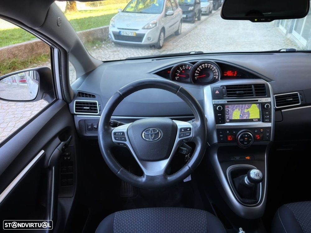 Toyota Verso 2.0 D-4D Exclusive+GPS - 18