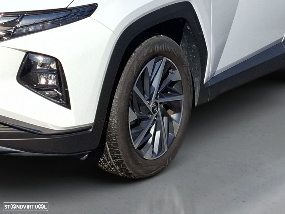Hyundai Tucson 1.6 T-GDi Premium — fotografia 4