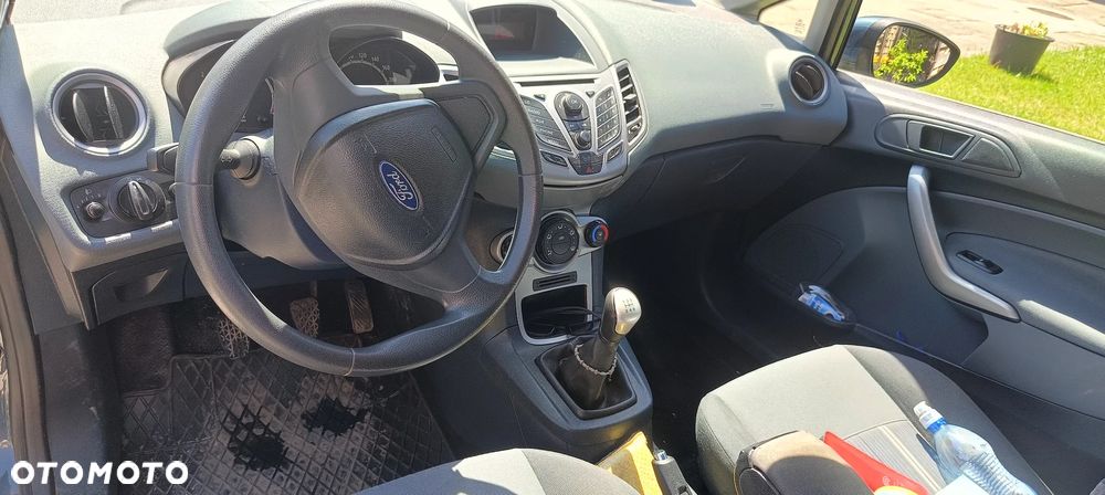 Ford Fiesta 1.25 Ambiente - 5