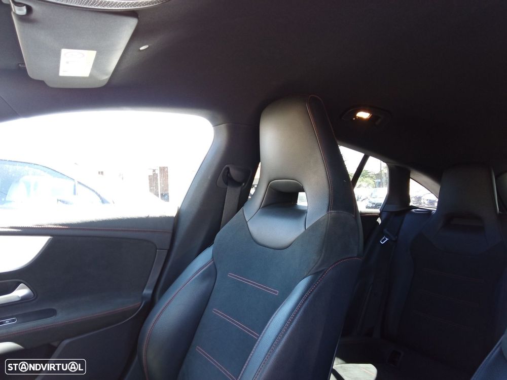 Mercedes-Benz CLA 250 e Shooting Brake AMG Line - 19