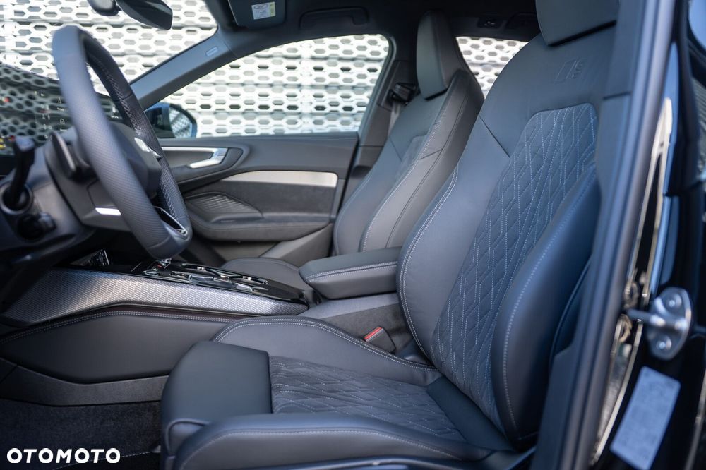 Audi A5 Avant TDI mHEV S tronic - 16