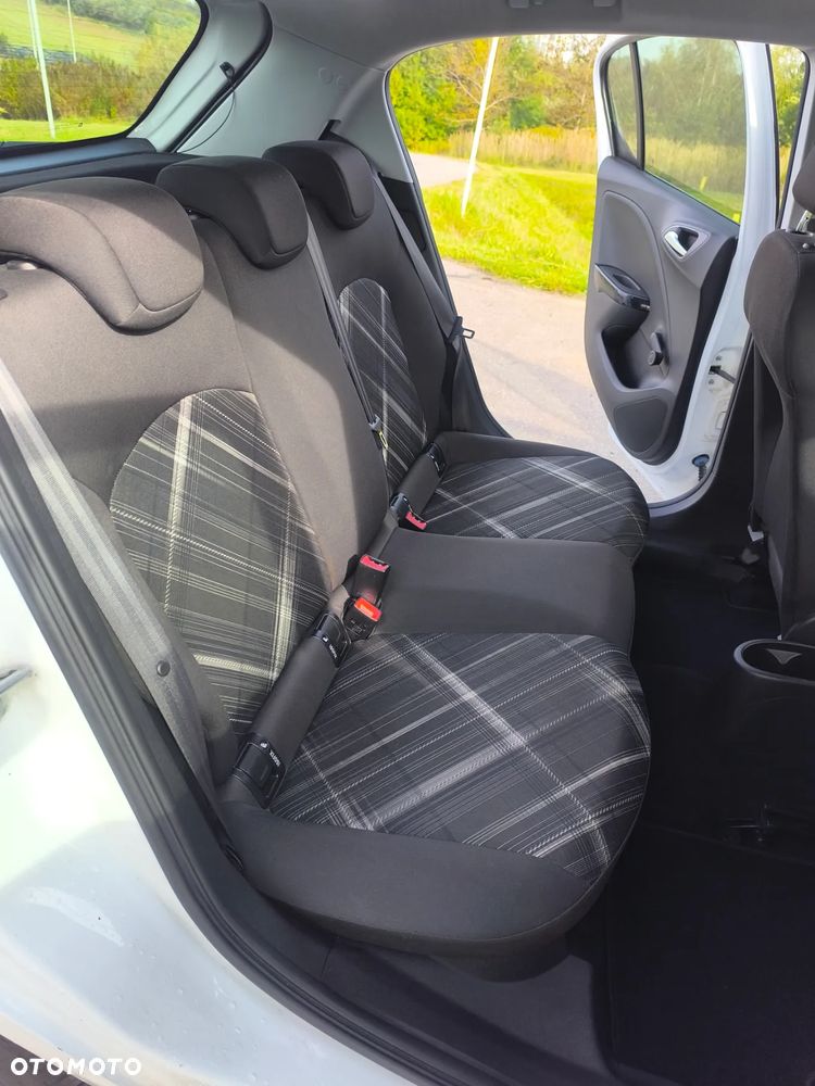 Opel Corsa 1.4 Color Edition - 26
