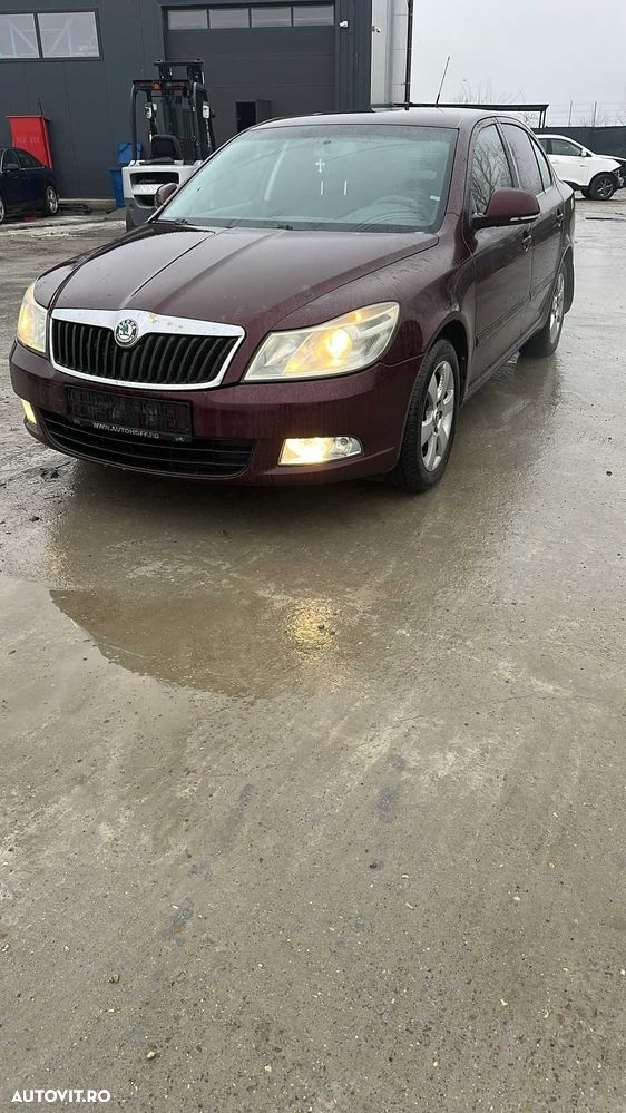 Dezmembram  SKODA OCTAVIA 2 FACELIFT AN 2010 ,1.6 TDI,Motor .CAYC - 1