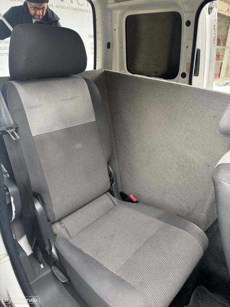 VW Caddy 1.6 TDi Extra AC Net - 4