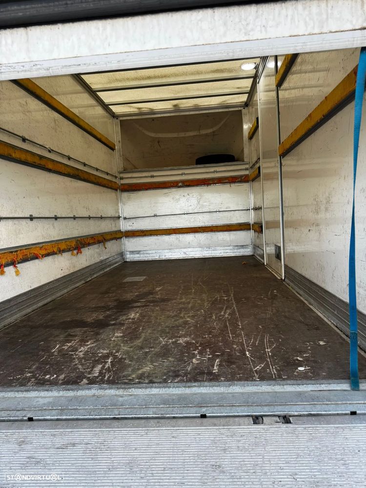 Iveco 35C16 3.0 C/PLATAFORMA - 12