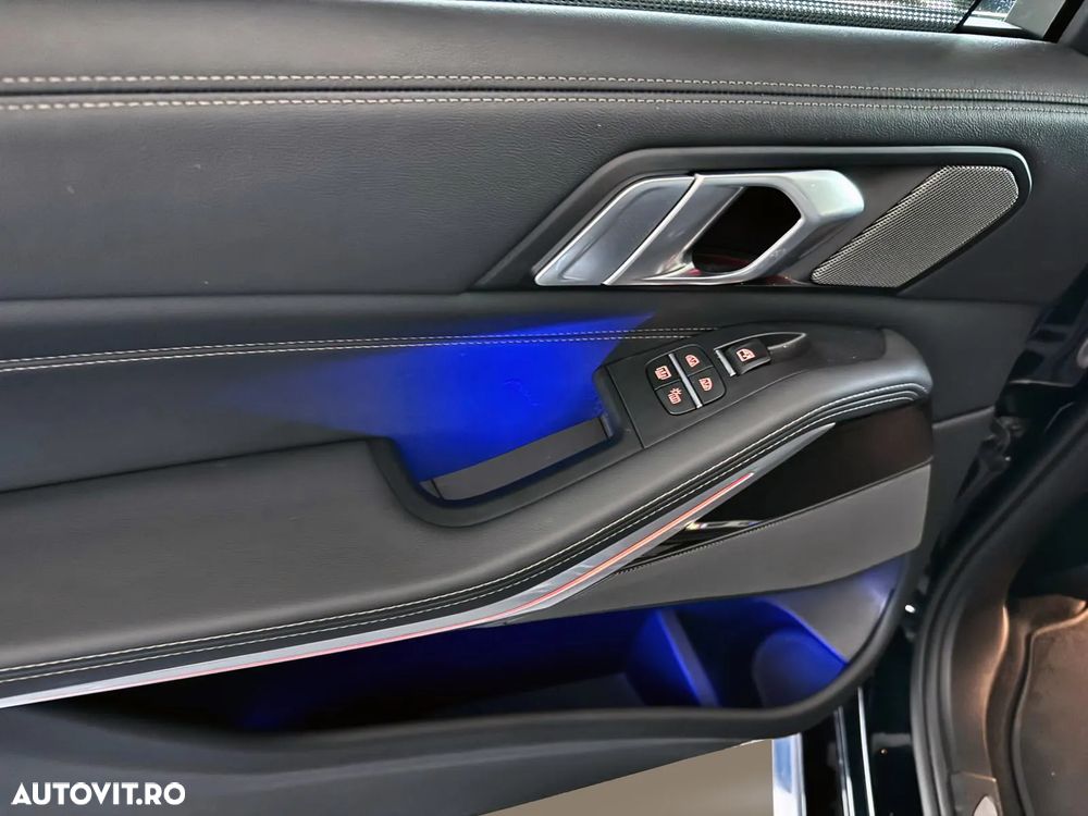 BMW X7 xDrive40d - 13
