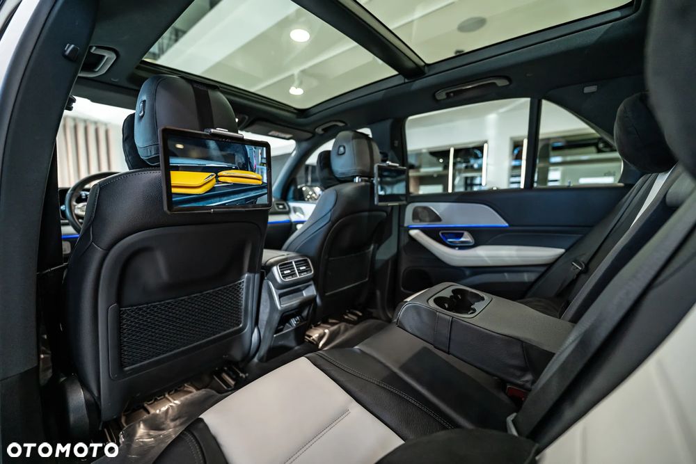 Mercedes-Benz GLE 400 d 4Matic 9G-TRONIC AMG Line - 32