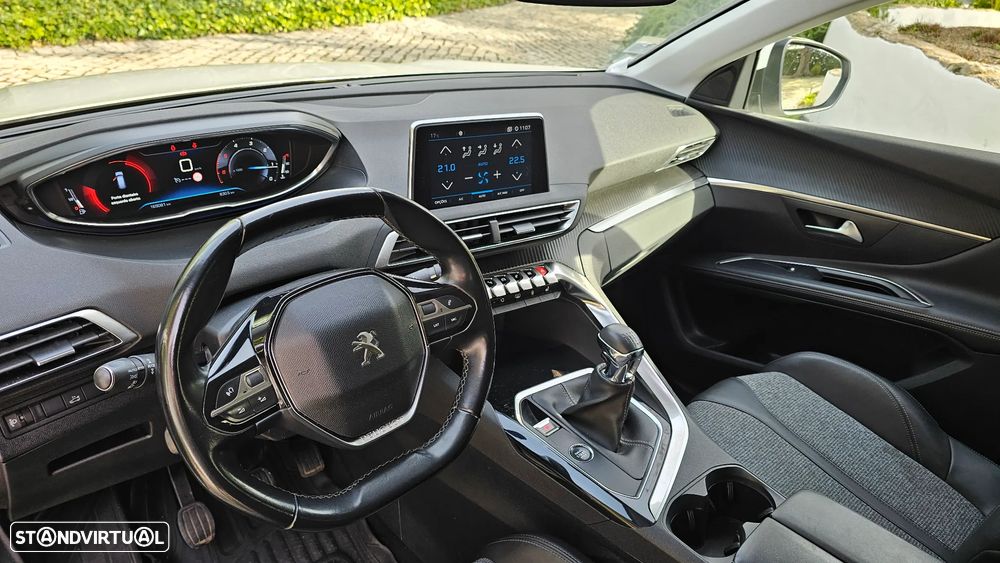 Peugeot 5008 1.5 BlueHDi Allure - 8