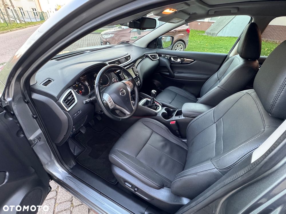 Nissan Qashqai 1.2 DIG-T TEKNA+ - 12