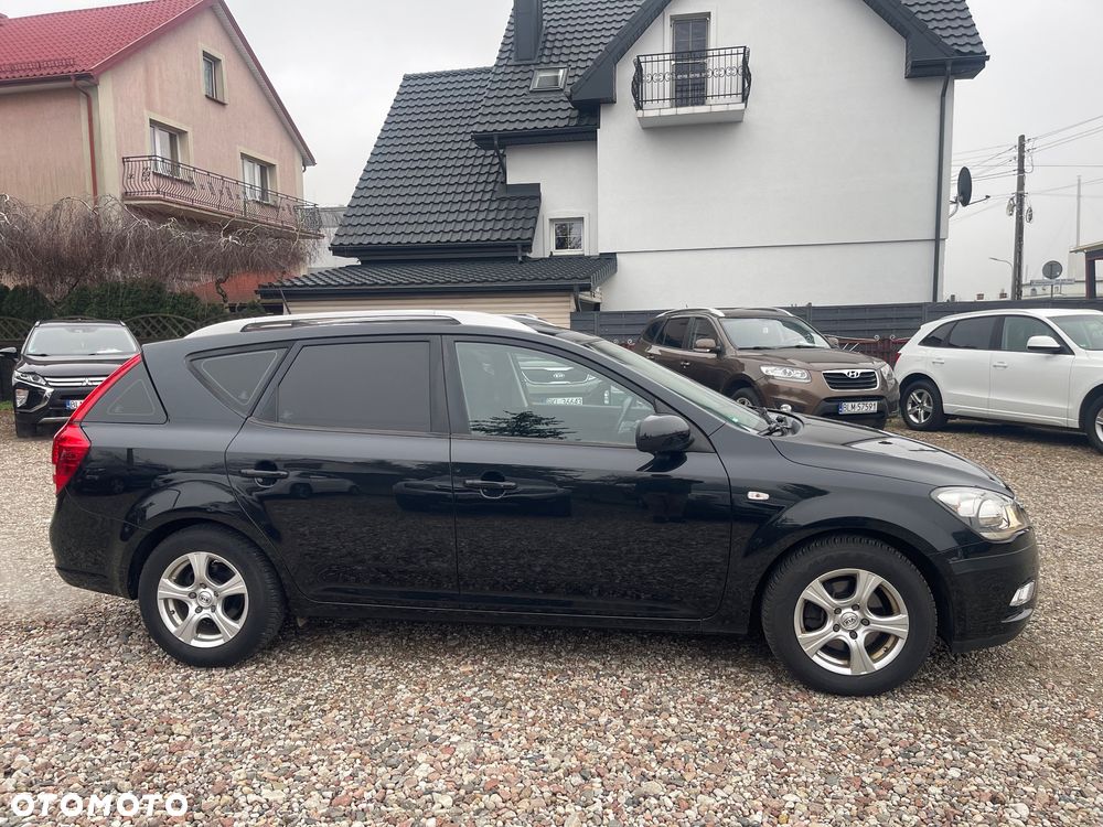 Kia Ceed 1.4 CVVT LX Basis - 2