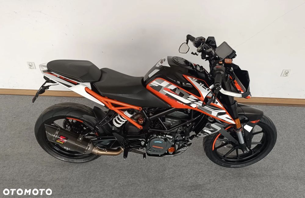 KTM Duke - 5
