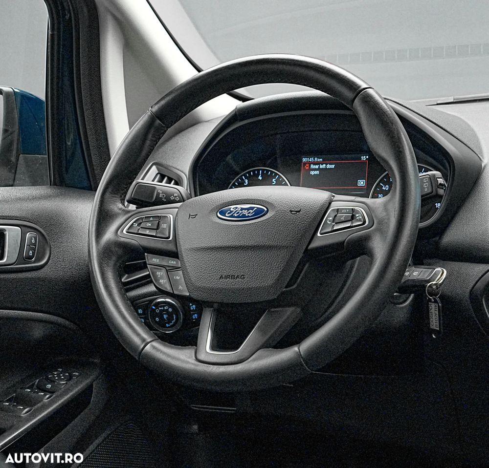 Ford EcoSport 1.0 EcoBoost Titanium - 18