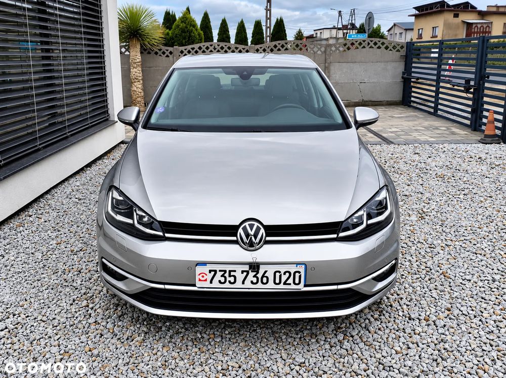 Volkswagen Golf - 9