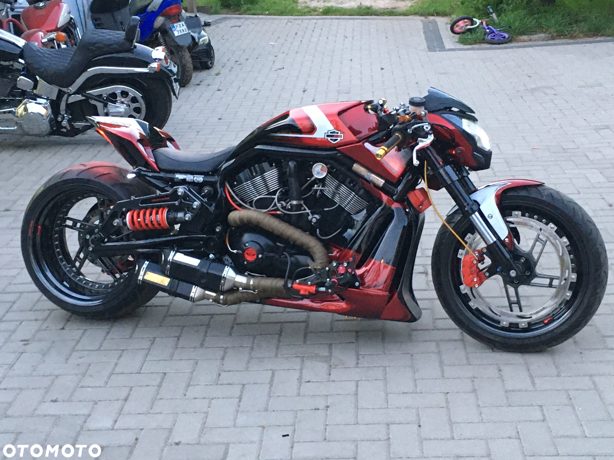 Harley-Davidson V-Rod Night Rod - 4