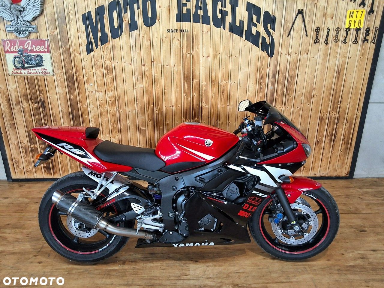 Yamaha R6 - 1