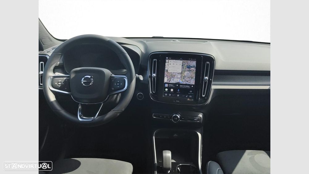 Volvo XC 40 2.0 B3 Plus Dark - 14