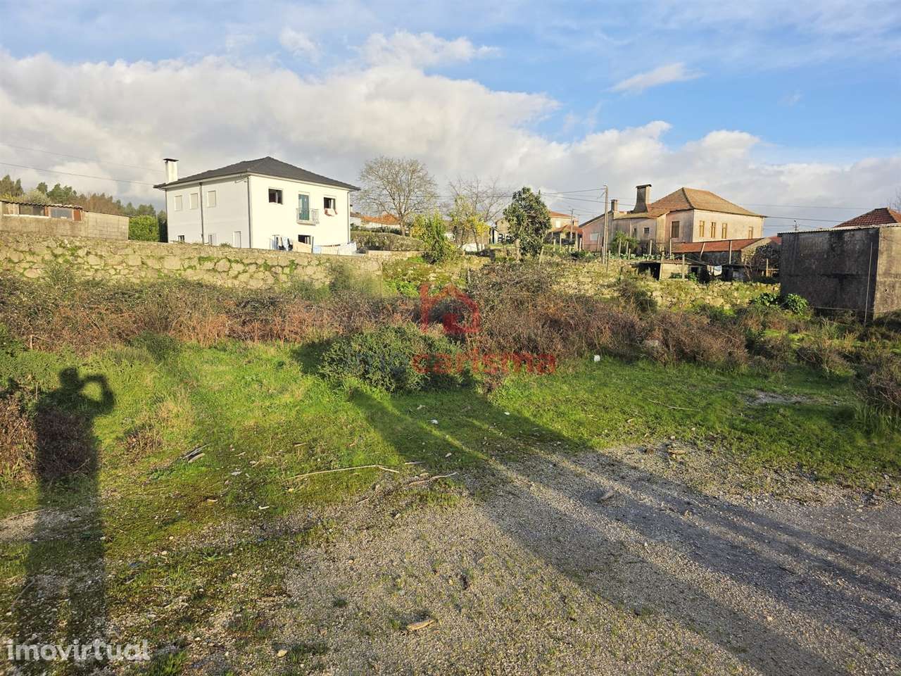Lote de Terreno para Construção com 1.235m2 em Meixomil, Paços de Ferr - Grande imagem: 4/5