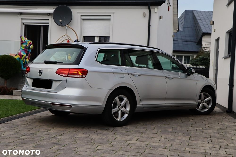 Volkswagen Passat 2.0 TDI SCR Comfortline DSG - 13