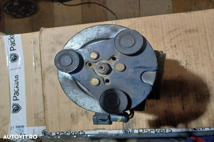 Compresor AC 6S6H19D629AA Ford Fiesta 4  [din 1996 pana  2000] Hatchback 5-usi 1.25 MT (75 hp) - 3