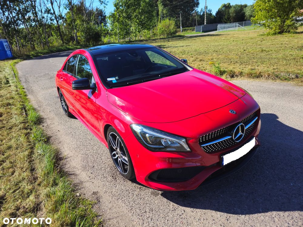 Mercedes-Benz CLA 220 4-Matic AMG Line - 7