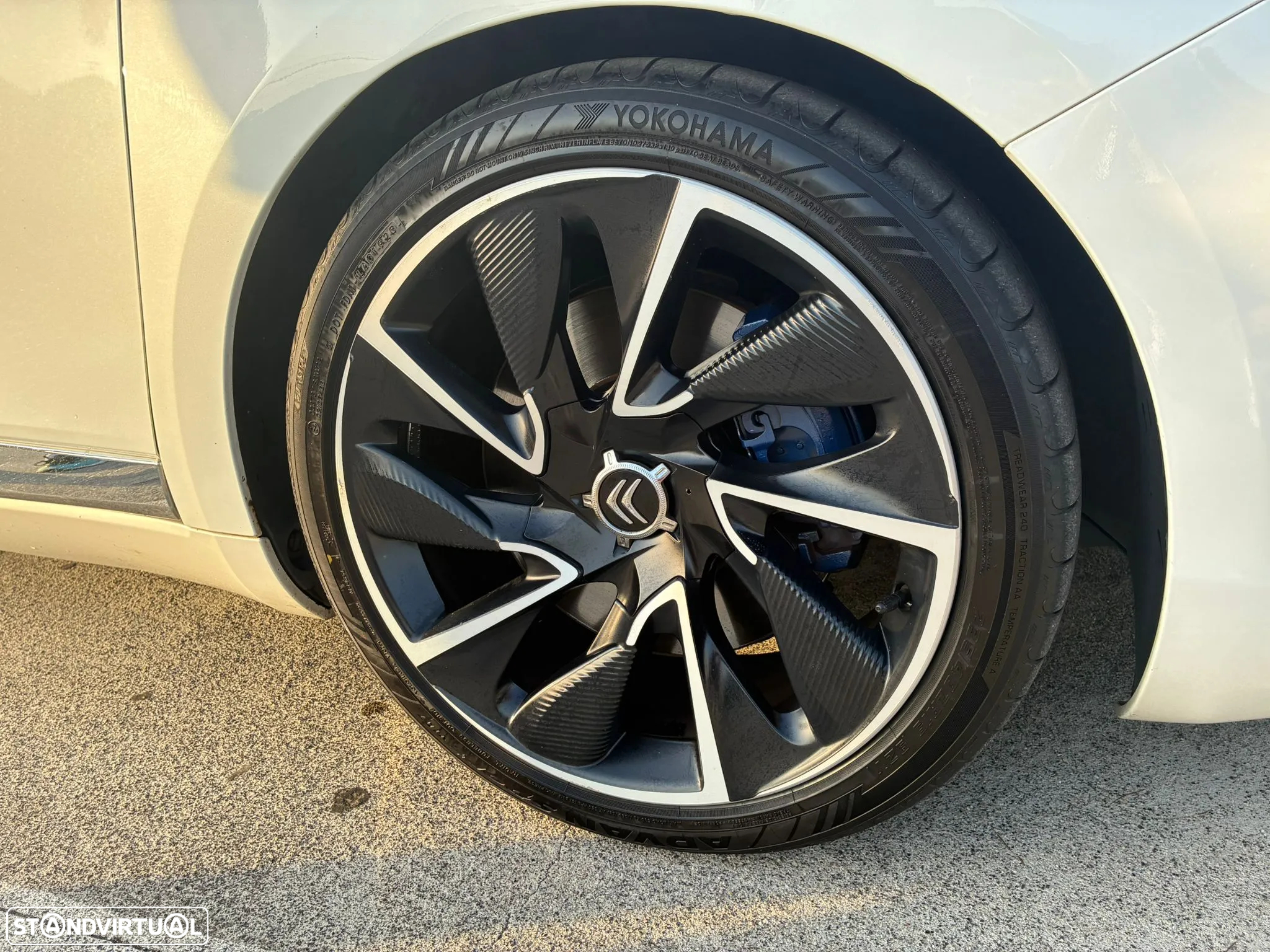 Citroën DS5 2.0 HDi Hybrid4 Sport Chic CMP6 - 4