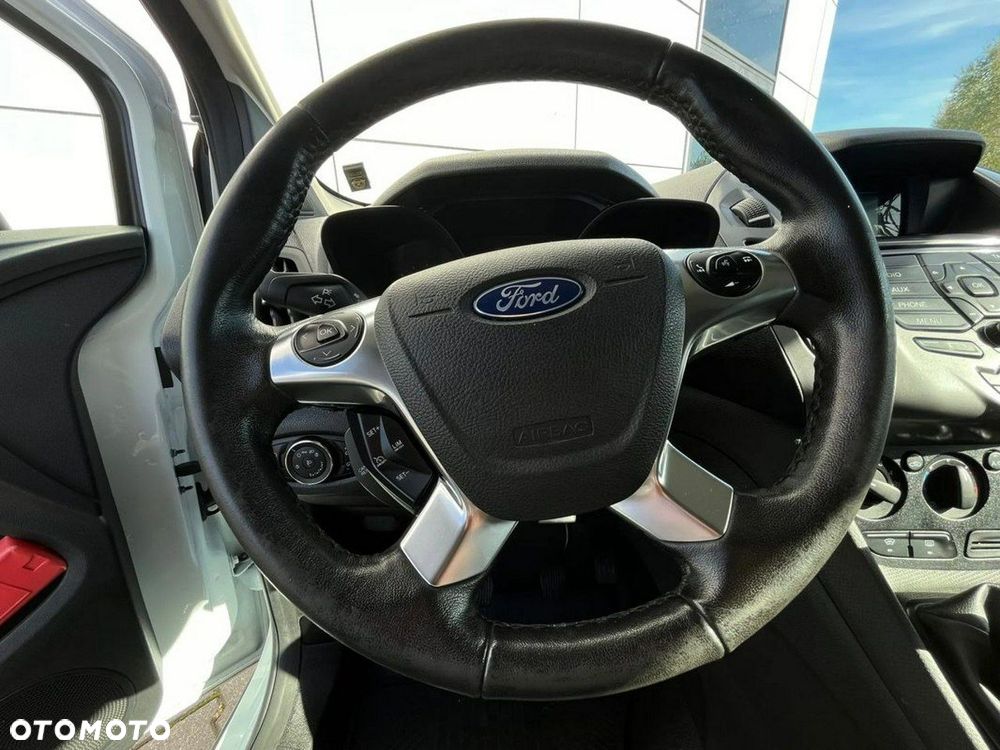 Ford Transit Connect - 21