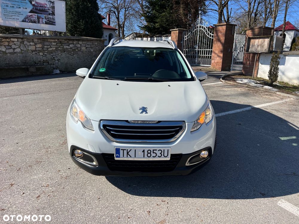 Peugeot 2008 PureTech 82 Urban Move - 28