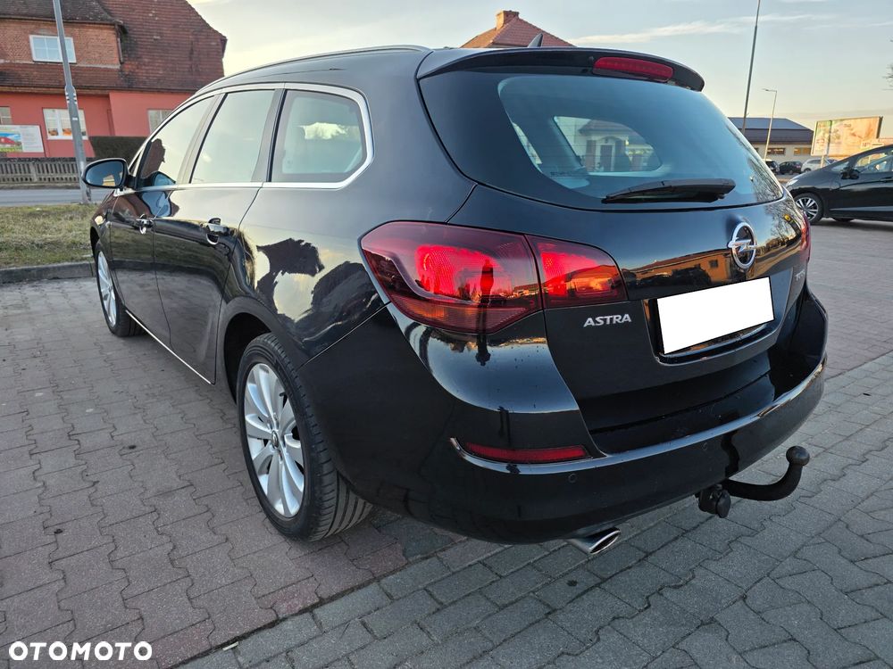 Opel Astra 1.4 Turbo - 10