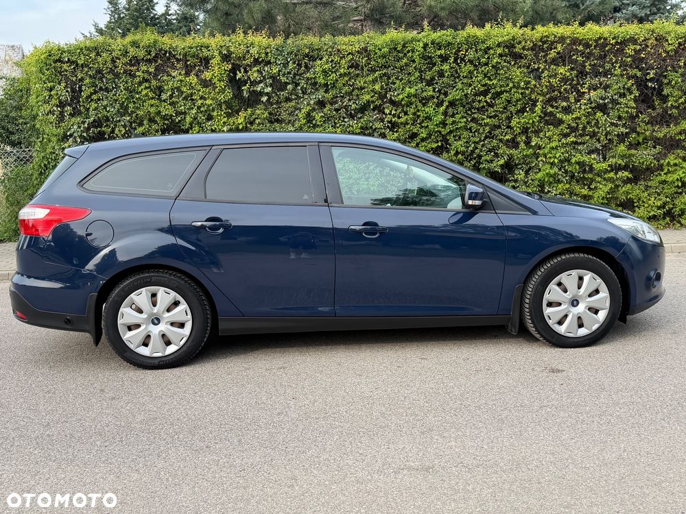 Ford Focus 1.6 FF Titanium - 27