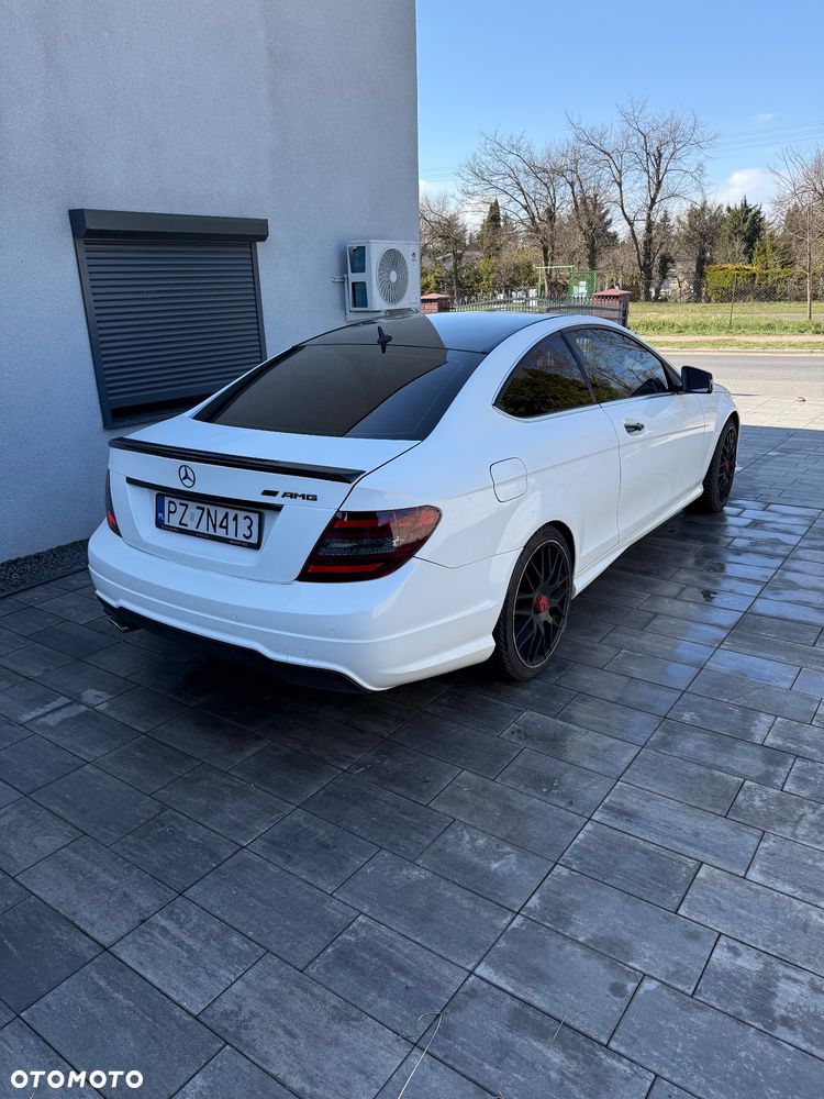 Mercedes-Benz Klasa C - 12