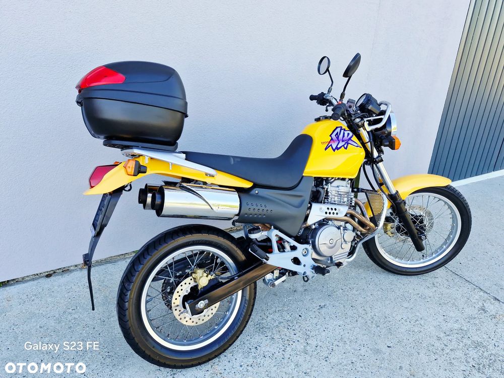 Honda XL - 17