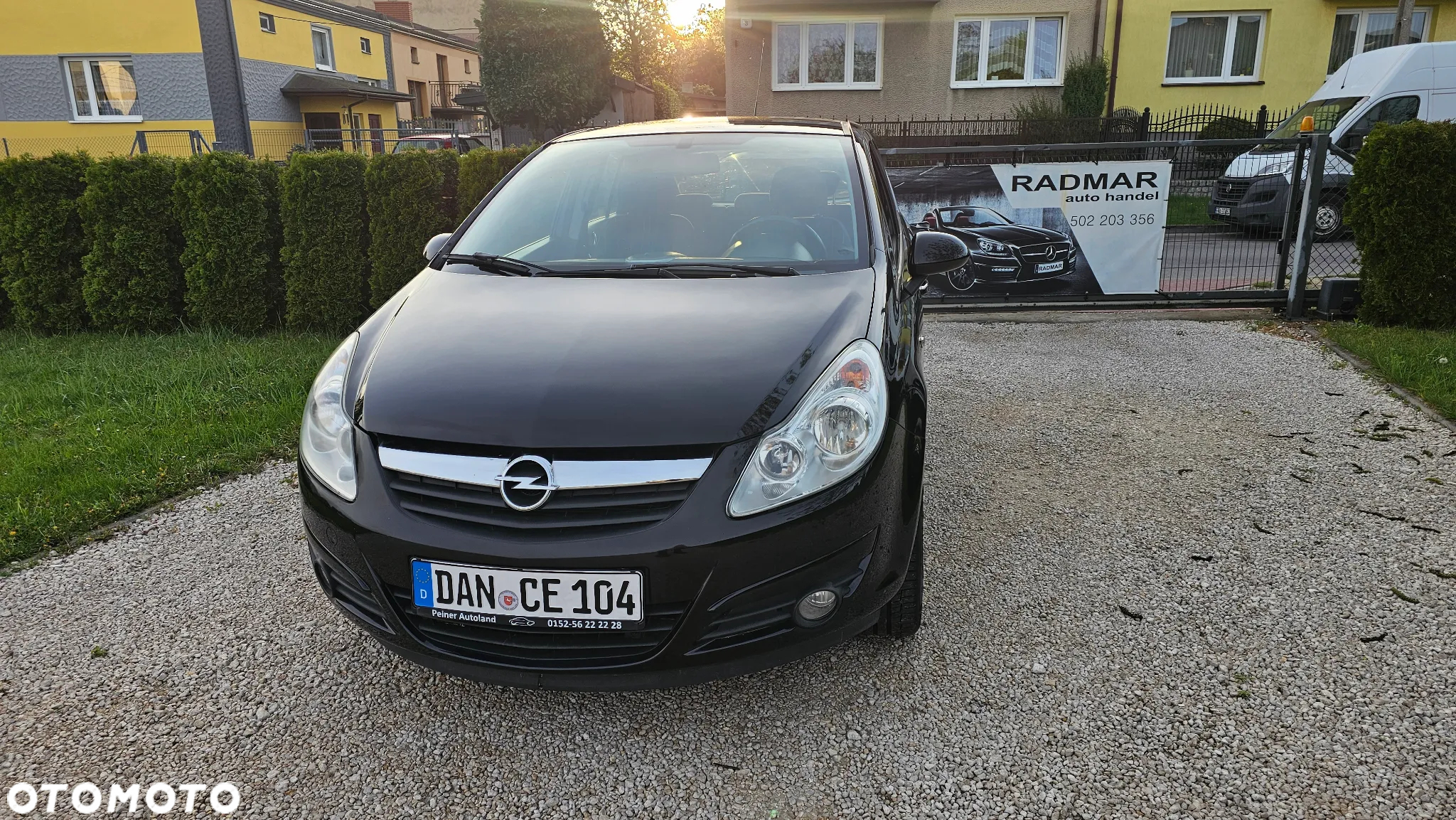 Opel Corsa 1.2 16V Enjoy - 19