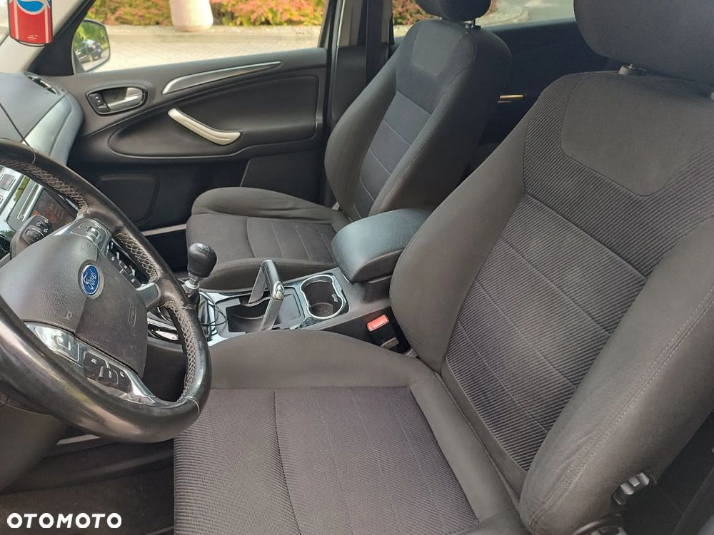 Ford S-Max 2.0 TDCi Titanium - 29