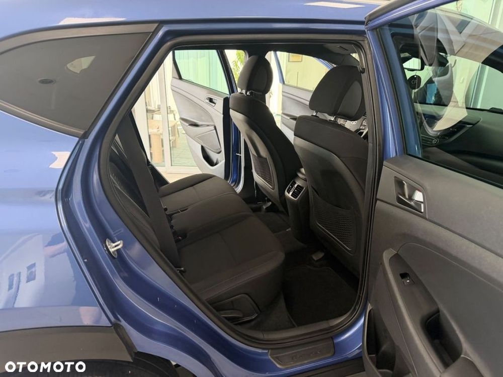 Hyundai Tucson 1.7 CRDI BlueDrive Comfort 2WD DCT - 24