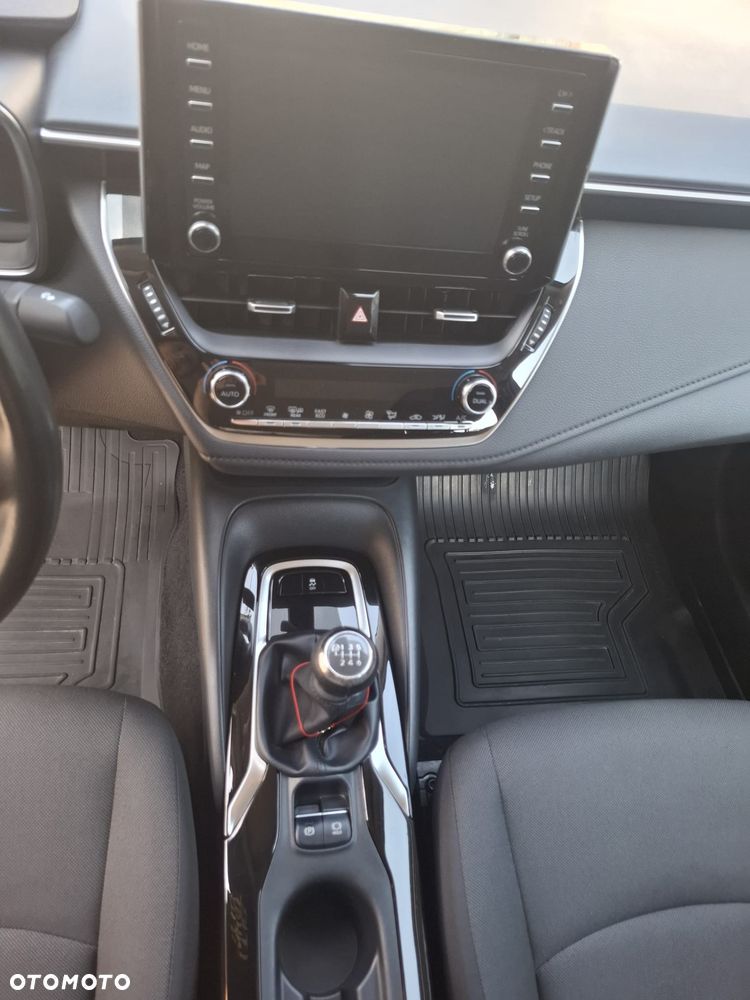 Toyota Corolla 1.6 Comfort - 7