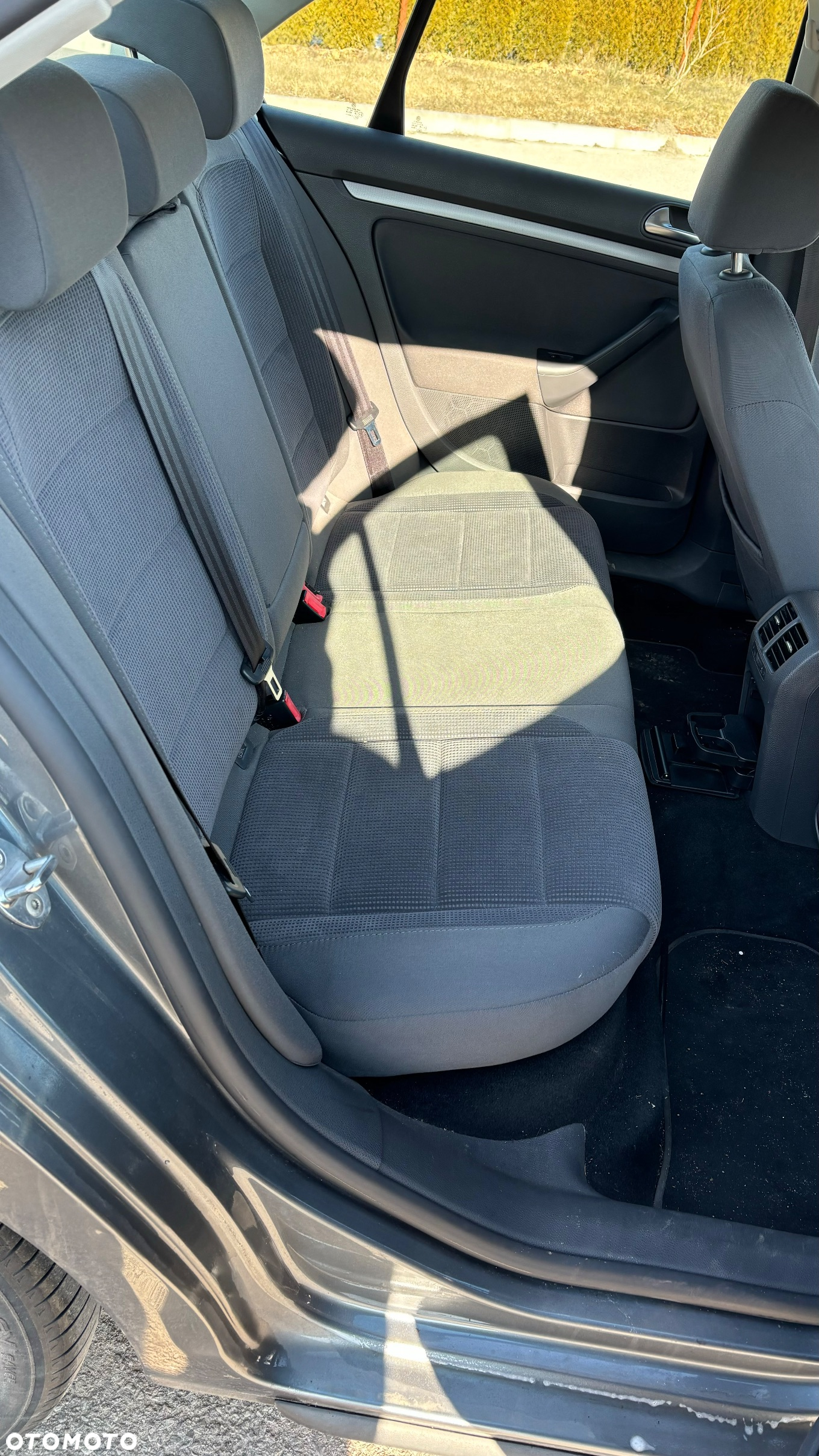 Volkswagen Jetta 1.4 TSI Comfortline DSG - 12