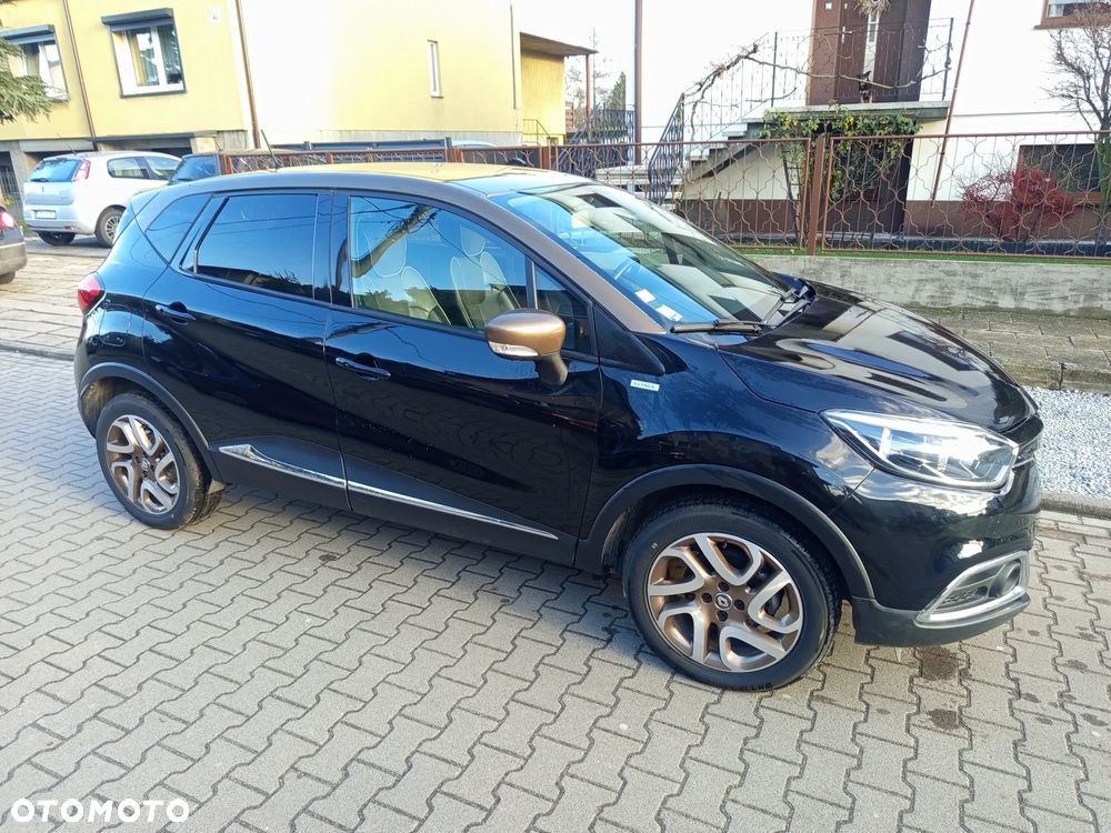 Renault Captur 2016 photo 2