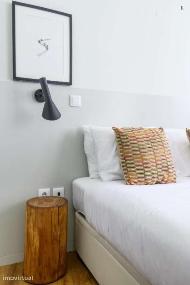 Quarto - localizado em Sé Porto - Grande imagem: 5/23