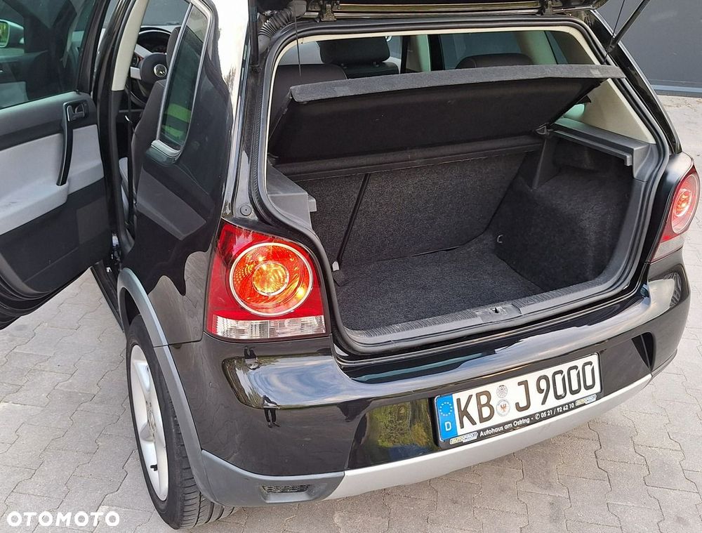 Volkswagen Polo Cross - 14
