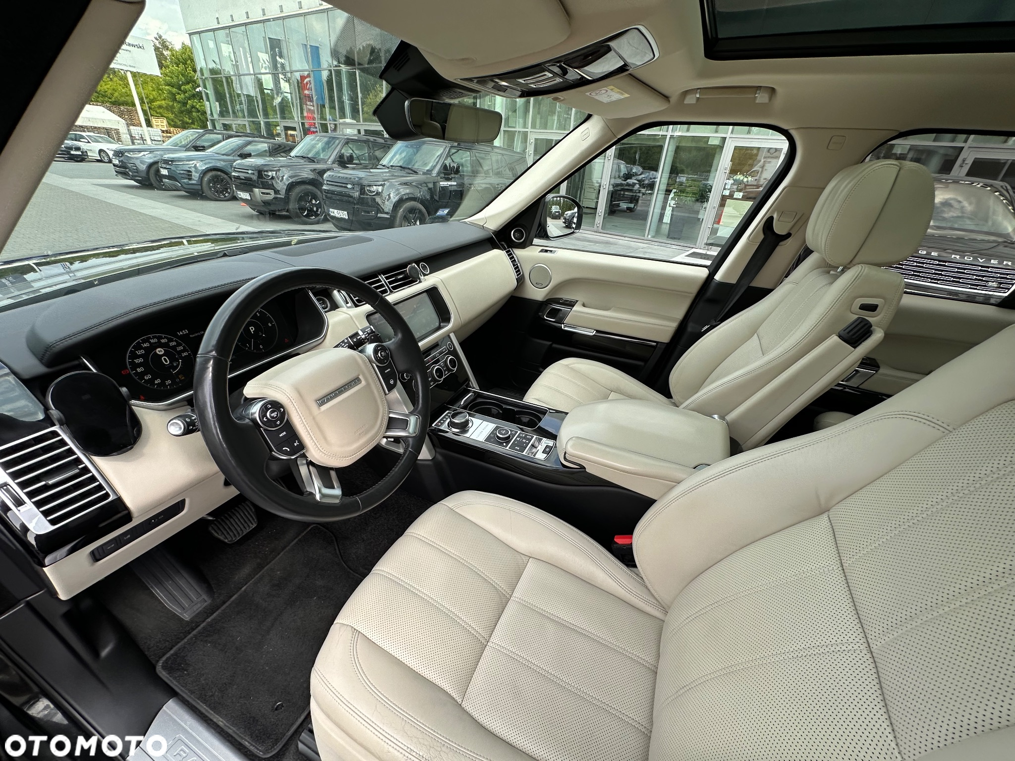 Land Rover Range Rover 4.4SD V8 Vogue - 16