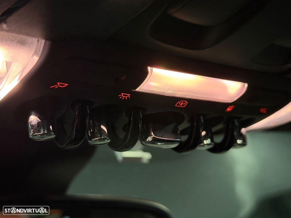 MINI 3 Portas John Cooper Works Sport Aut. - 12