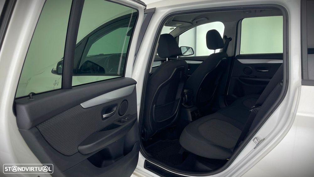 BMW 216 Gran Tourer i 7L Advantage - 13